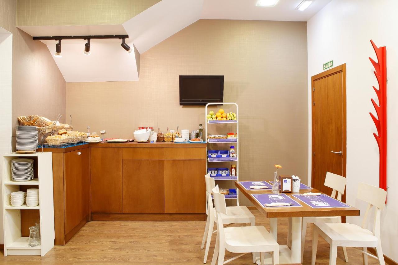 Hotel Santa Rosa, Blue Hoteles ヒホン エクステリア 写真
